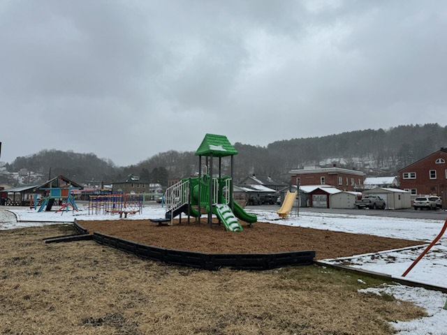 New Playground installed in Pocahontas, VA