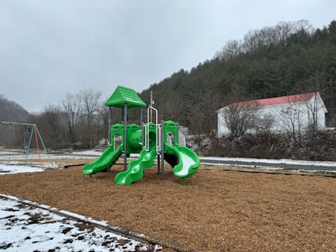 New Playground installed in Pocahontas, VA